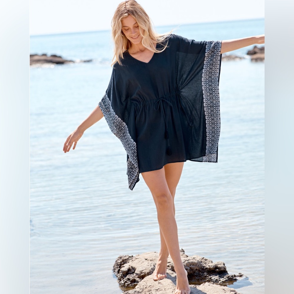 GARNET HILL | Embroidered Kaftan Cover-Up